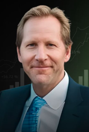 Headshot of Patrick Rea