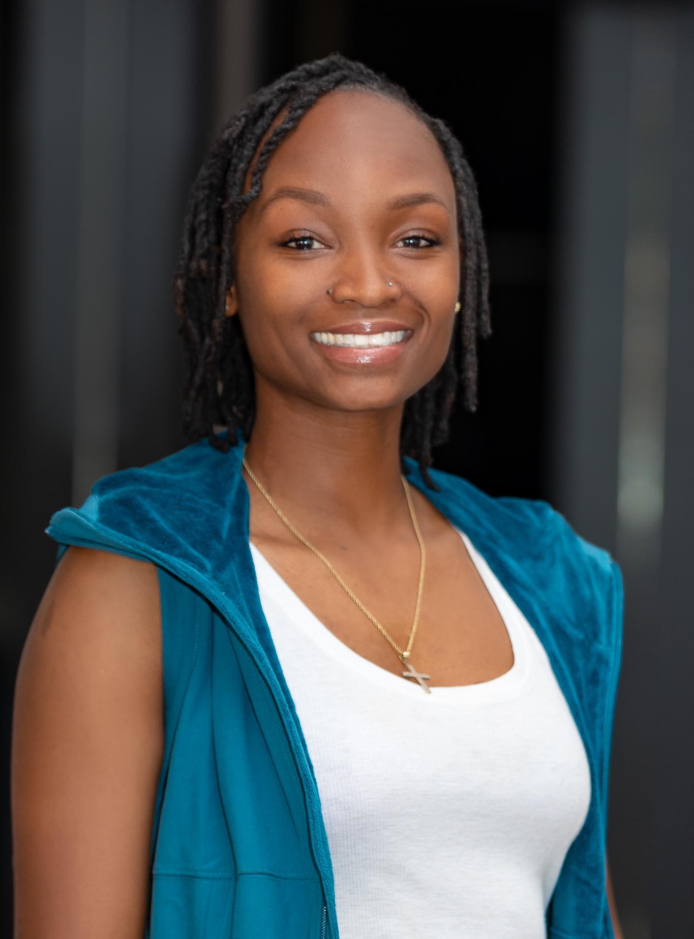 Headshot of Simone Renee