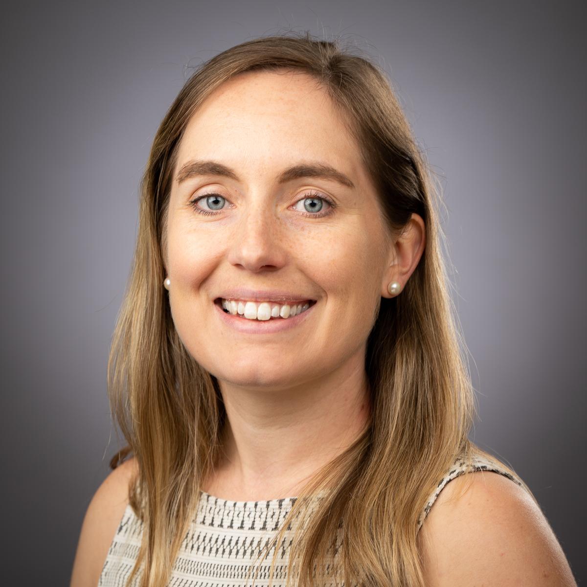 Kelly Baug headshot